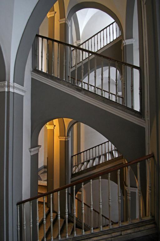 Casa Dante - Historic Apartment In The Perfect Naples Location Bagian luar foto