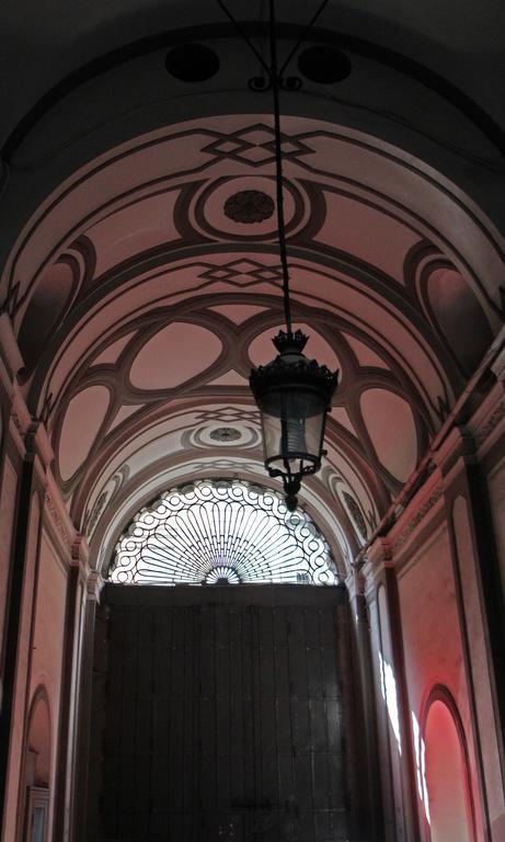Casa Dante - Historic Apartment In The Perfect Naples Location Bagian luar foto